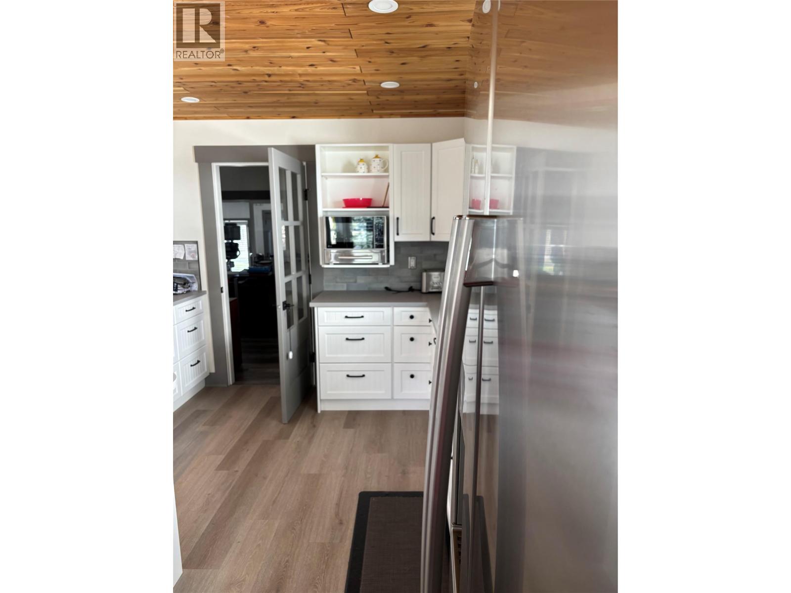 839 8th Avenue, Vernon, British Columbia  V1H 1Z1 - Photo 27 - 10383808