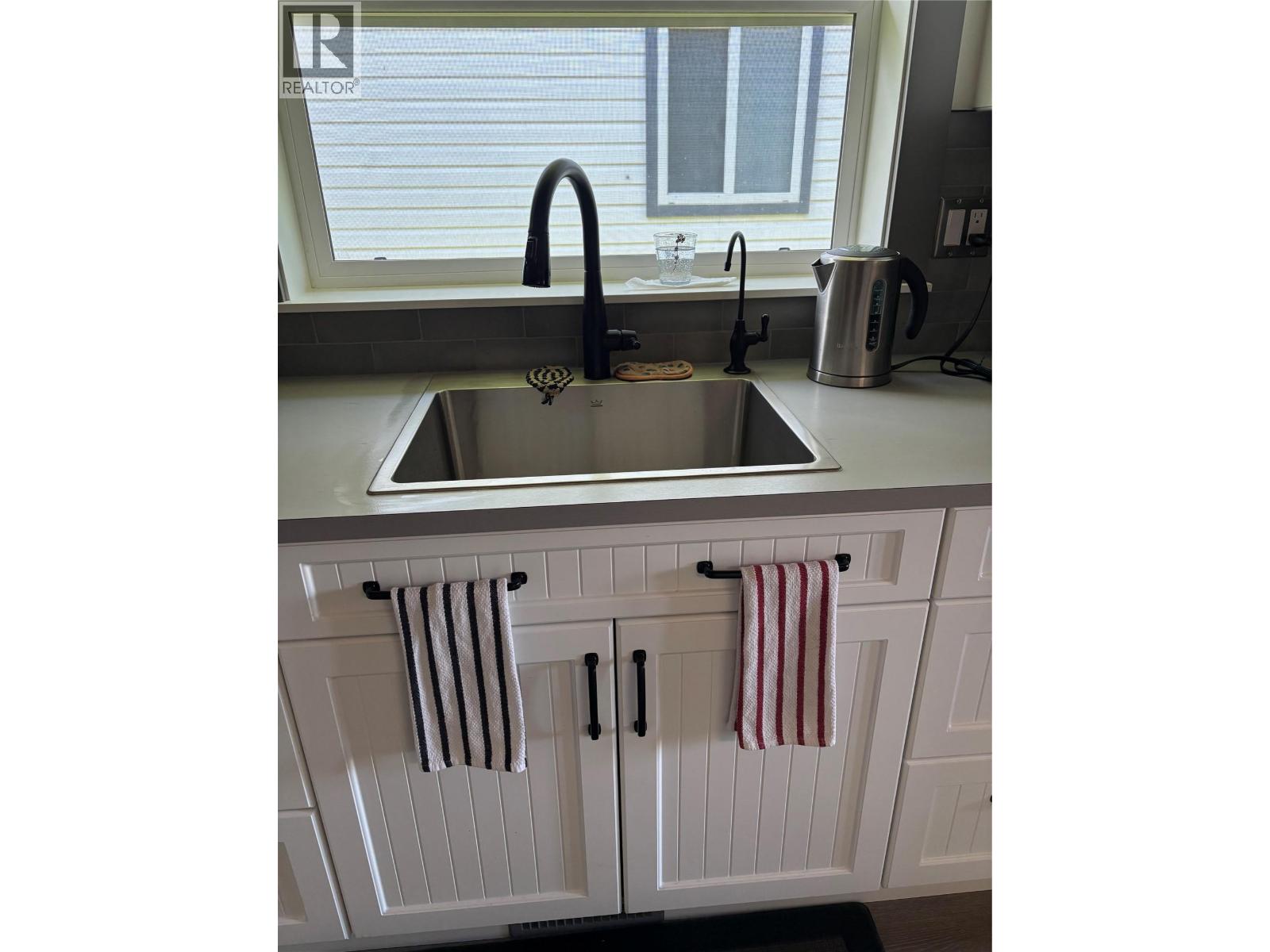 839 8th Avenue, Vernon, British Columbia  V1H 1Z1 - Photo 36 - 10383808