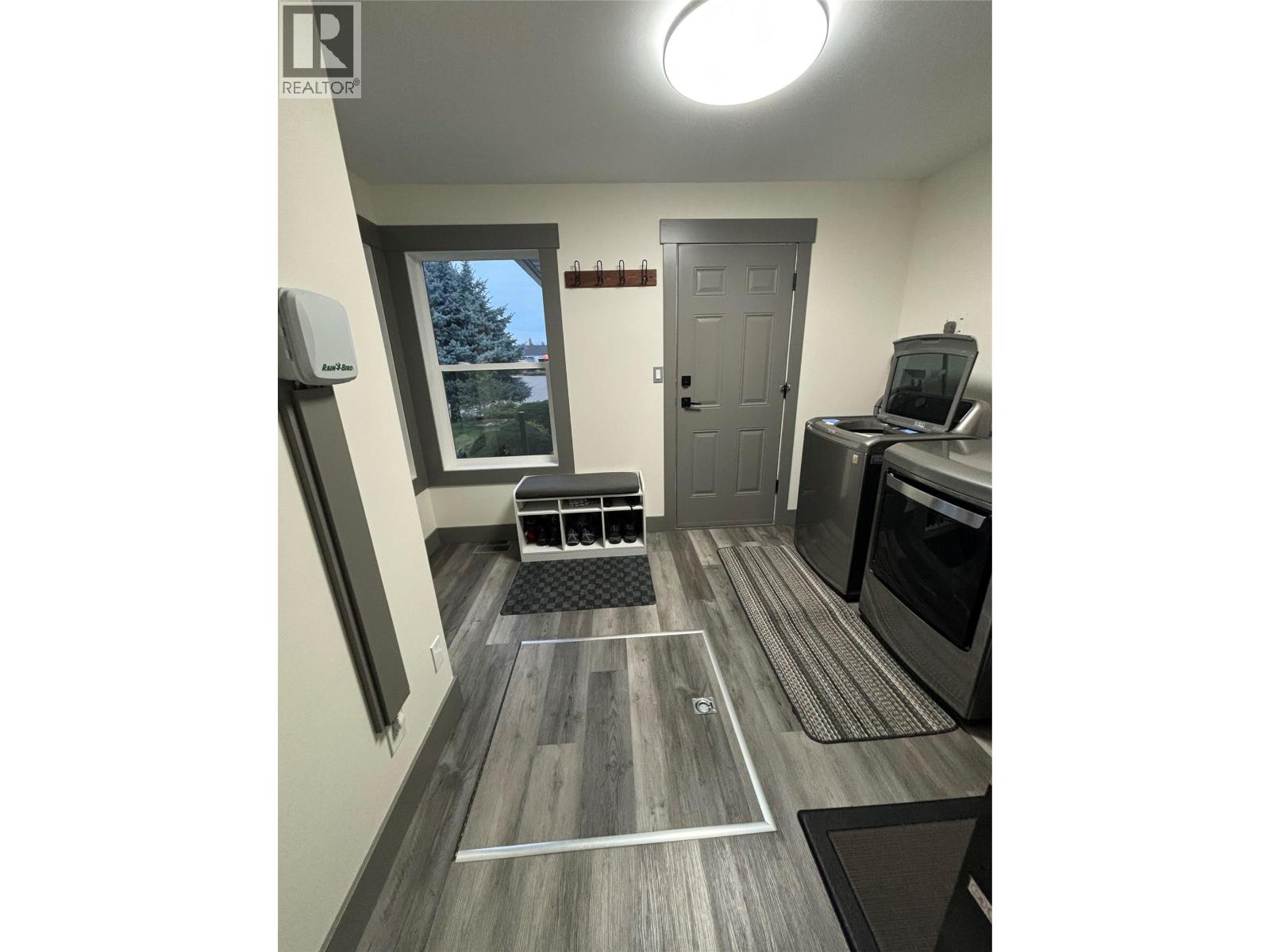 839 8th Avenue, Vernon, British Columbia  V1H 1Z1 - Photo 40 - 10383808