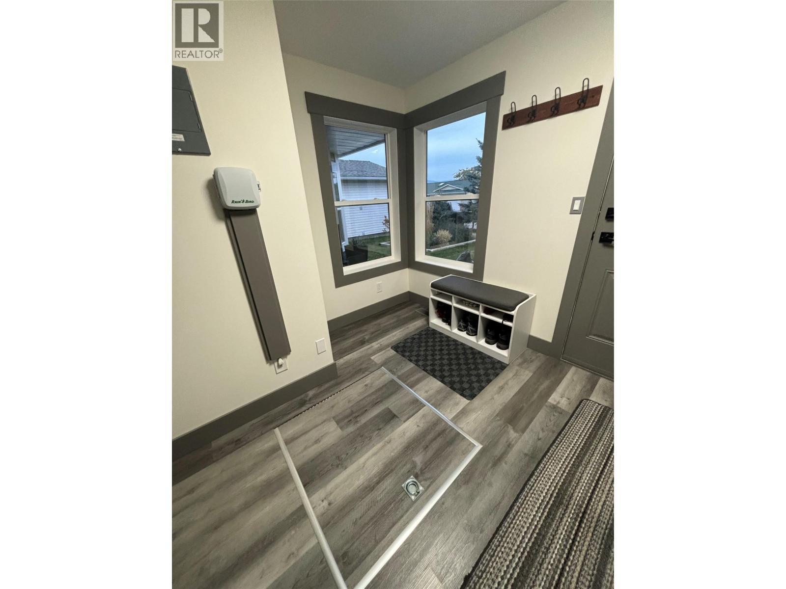 839 8th Avenue, Vernon, British Columbia  V1H 1Z1 - Photo 41 - 10383808