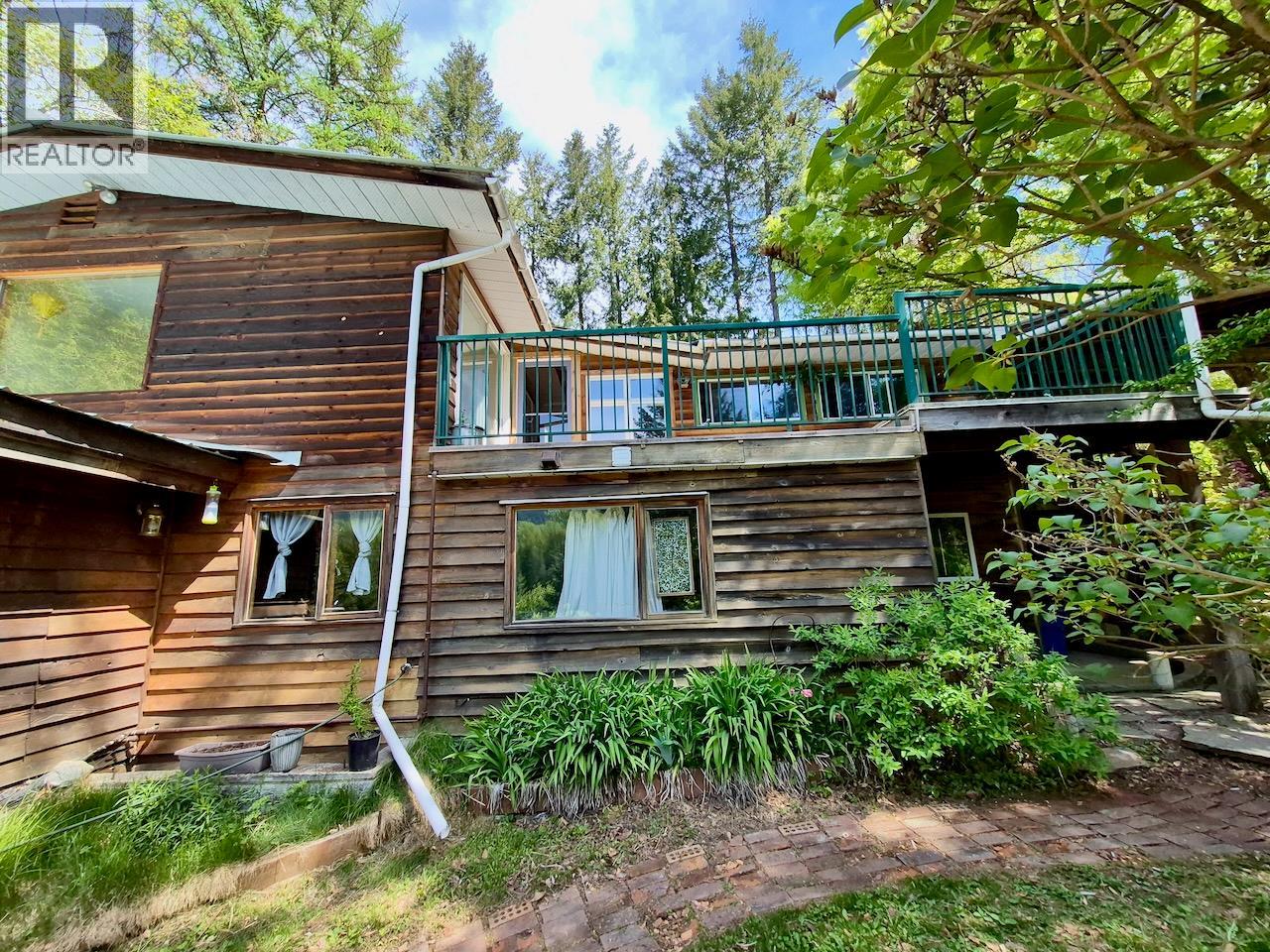 2010 Creek Street, Nelson, British Columbia  V1L 1M7 - Photo 17 - 10386711
