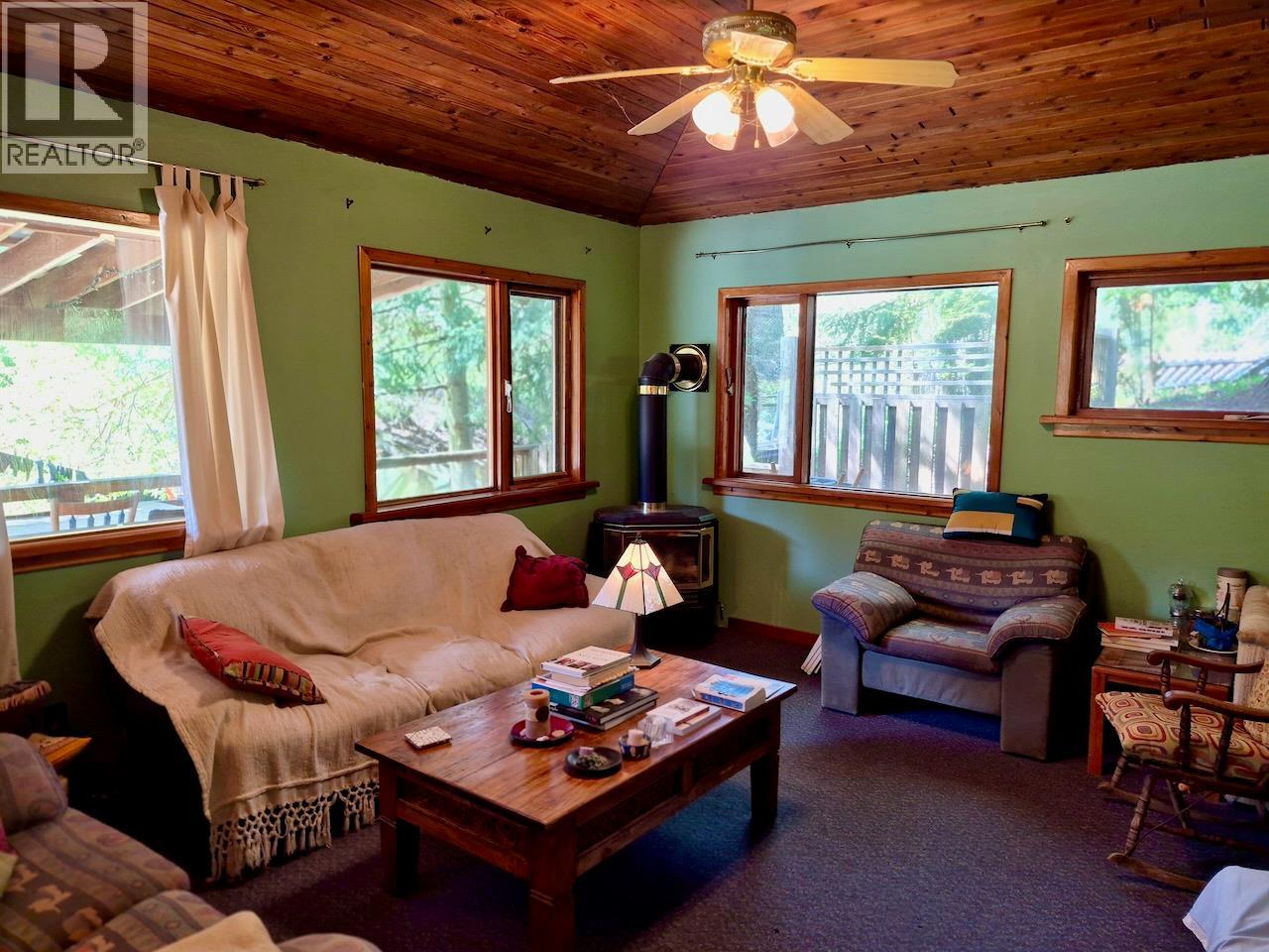 2010 Creek Street, Nelson, British Columbia  V1L 1M7 - Photo 30 - 10386711