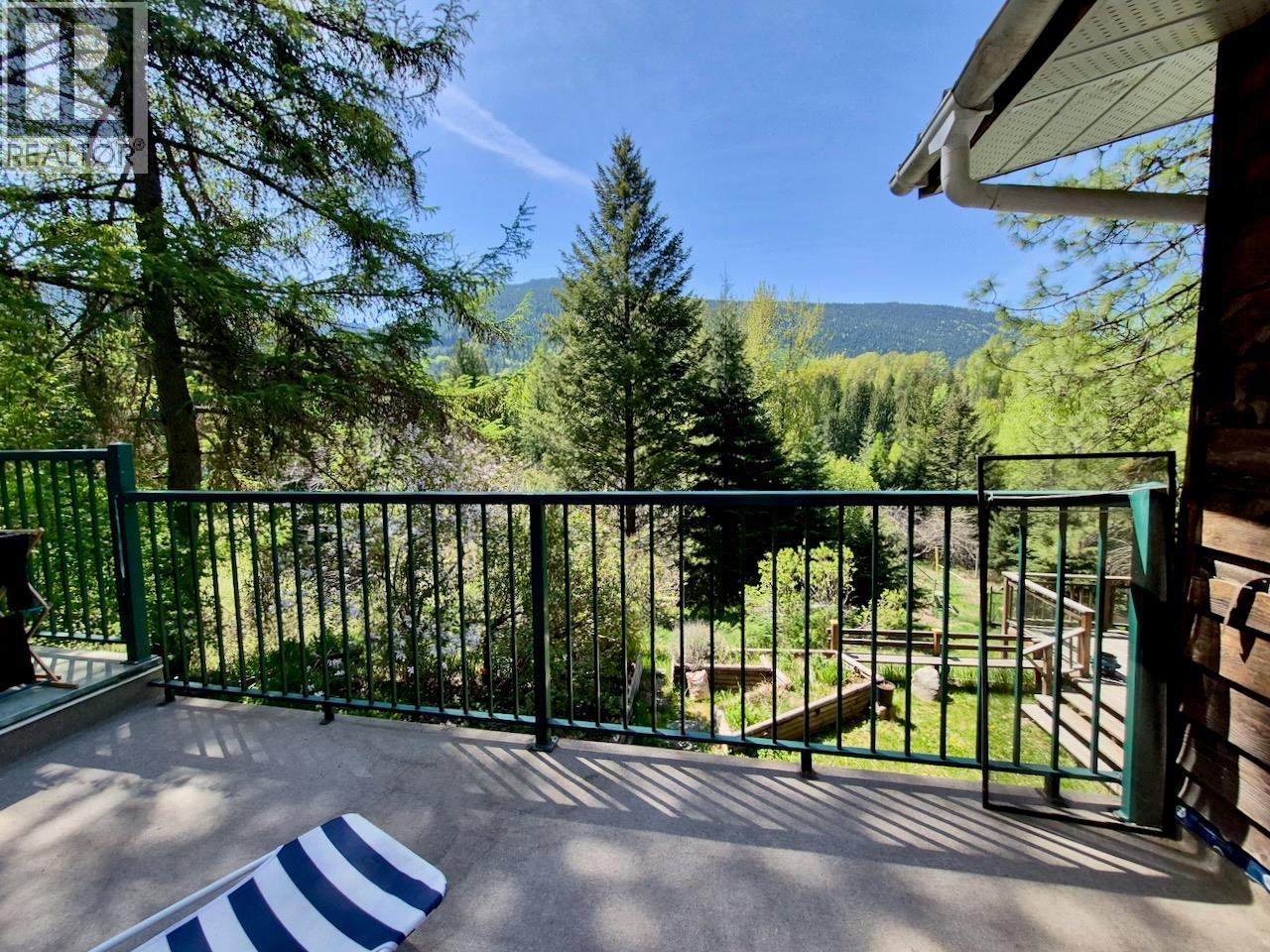 2010 Creek Street, Nelson, British Columbia  V1L 1M7 - Photo 54 - 10386711