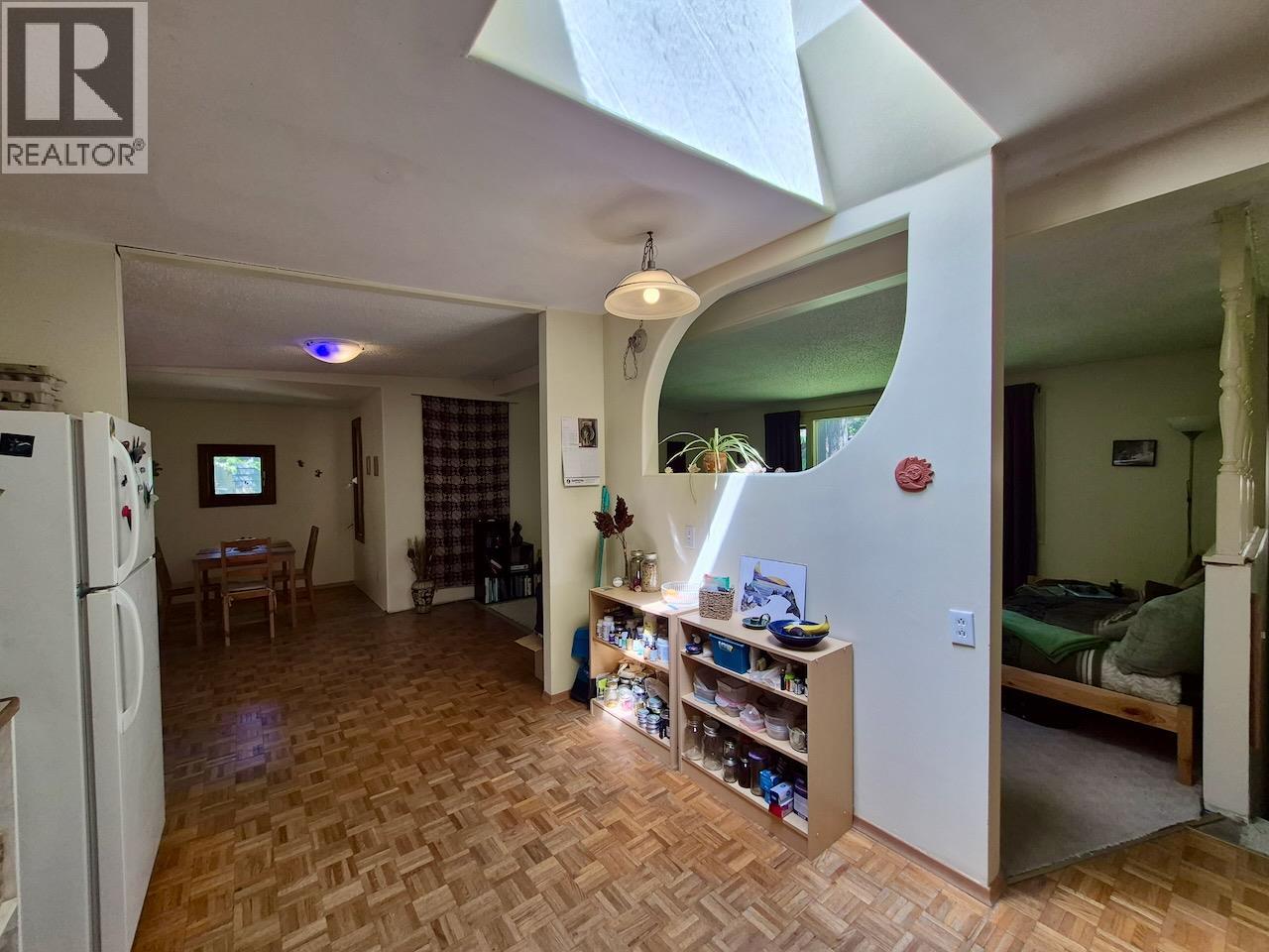 2010 Creek Street, Nelson, British Columbia  V1L 1M7 - Photo 64 - 10386711