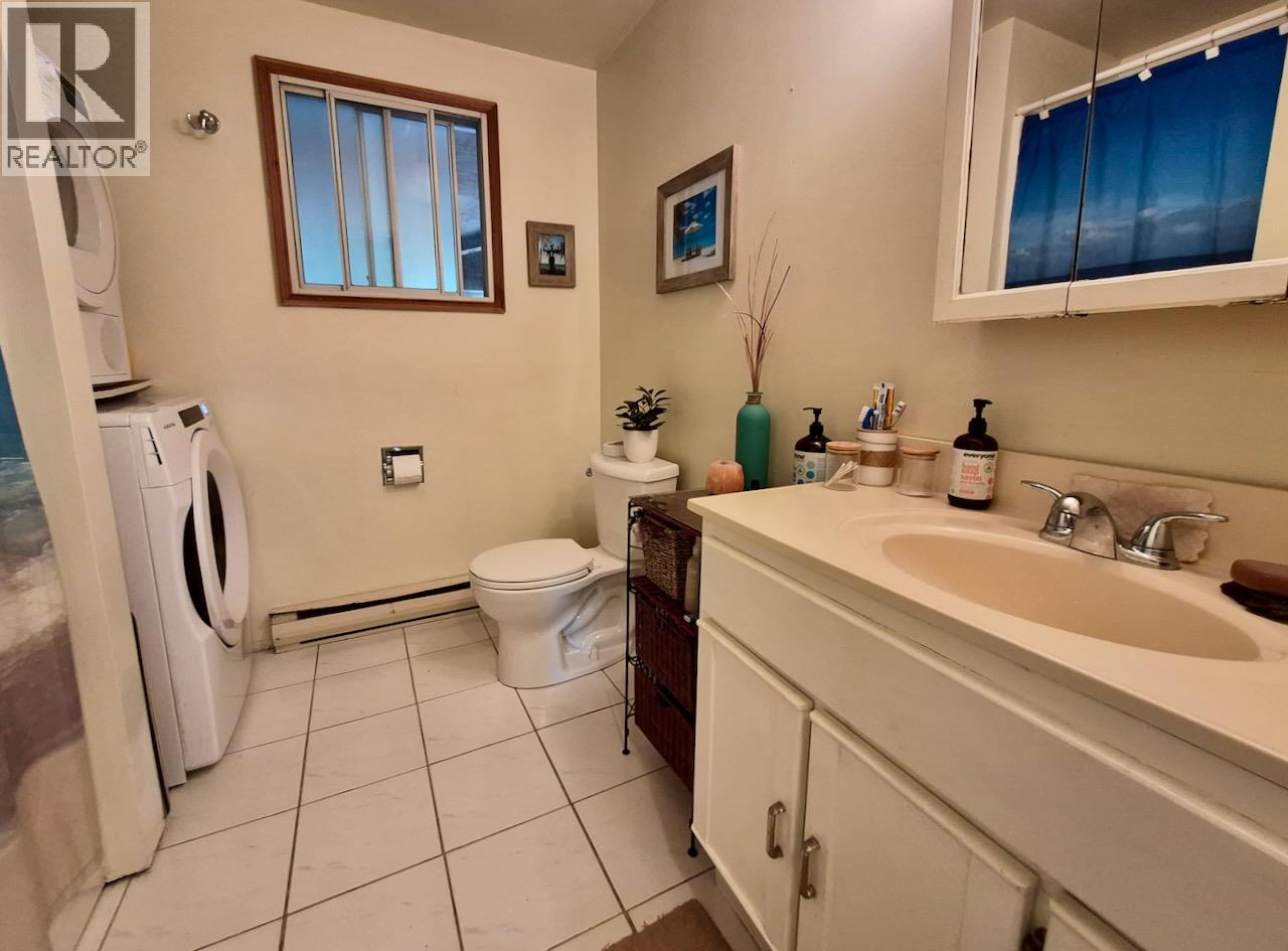 2010 Creek Street, Nelson, British Columbia  V1L 1M7 - Photo 74 - 10386711