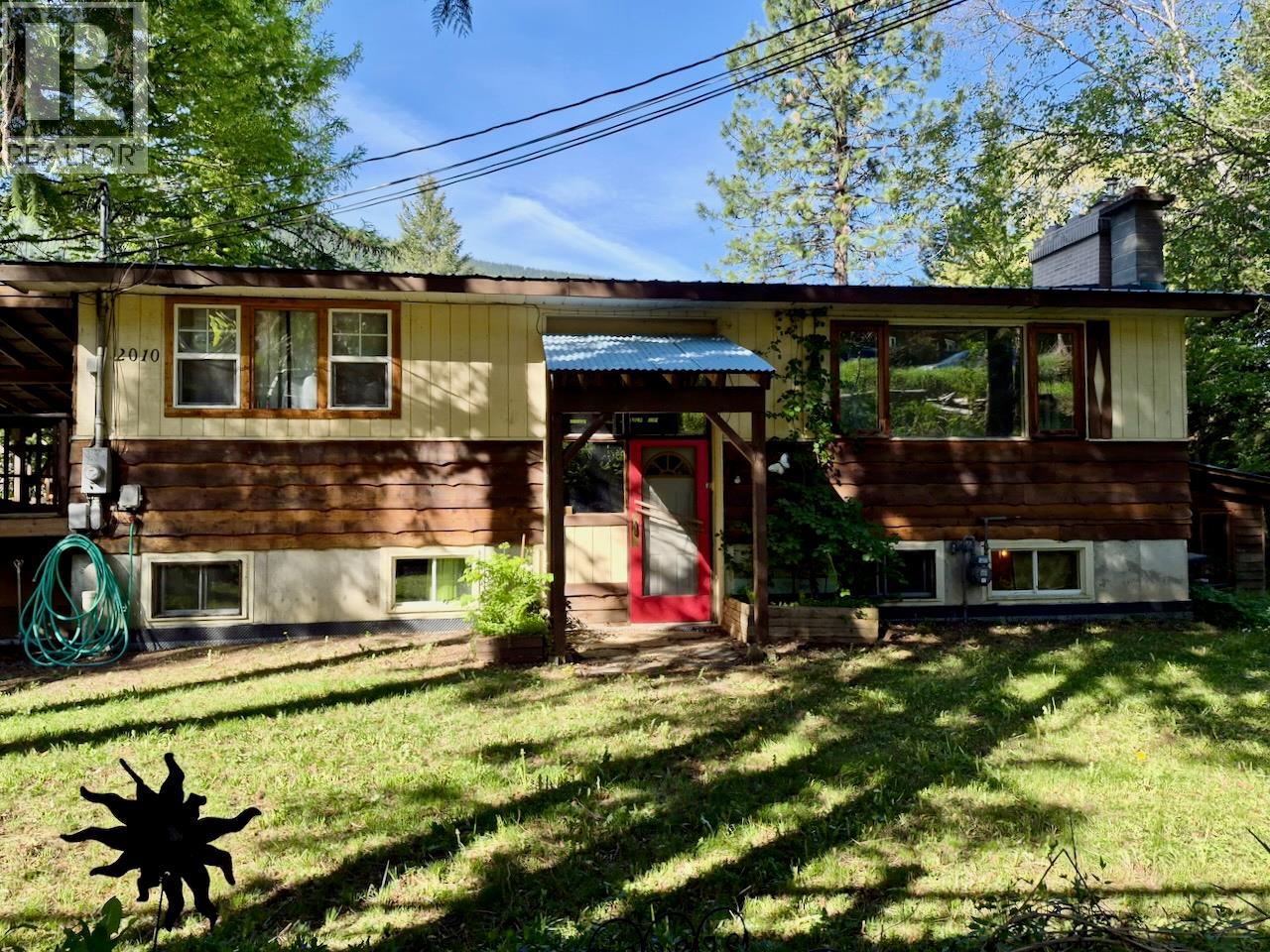 2010 Creek Street, Nelson, British Columbia  V1L 1M7 - Photo 8 - 10386711
