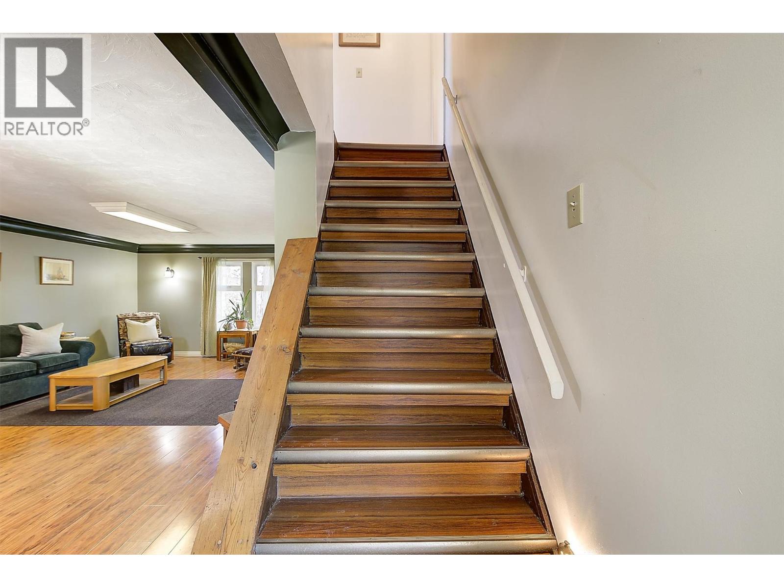 725 Fraser Road, Kelowna, British Columbia  V1X 3M2 - Photo 19 - 10386661