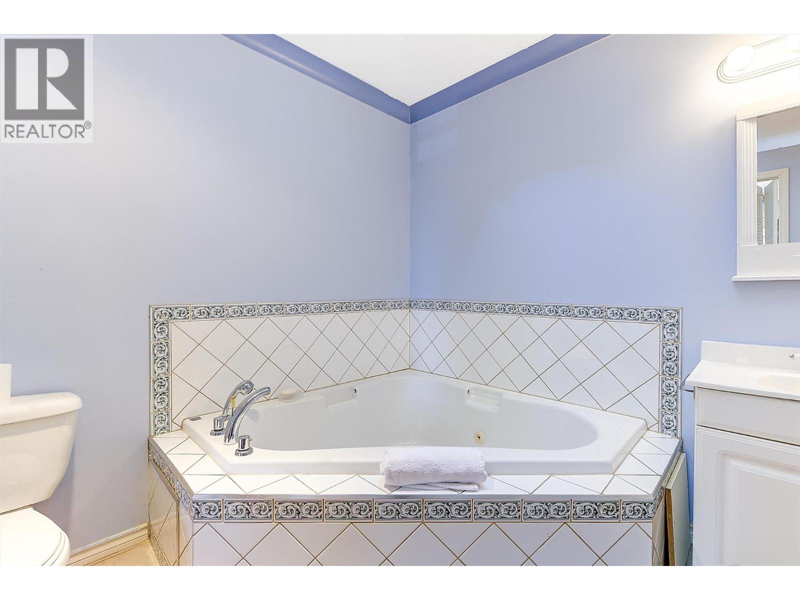 725 Fraser Road, Kelowna, British Columbia  V1X 3M2 - Photo 23 - 10386661