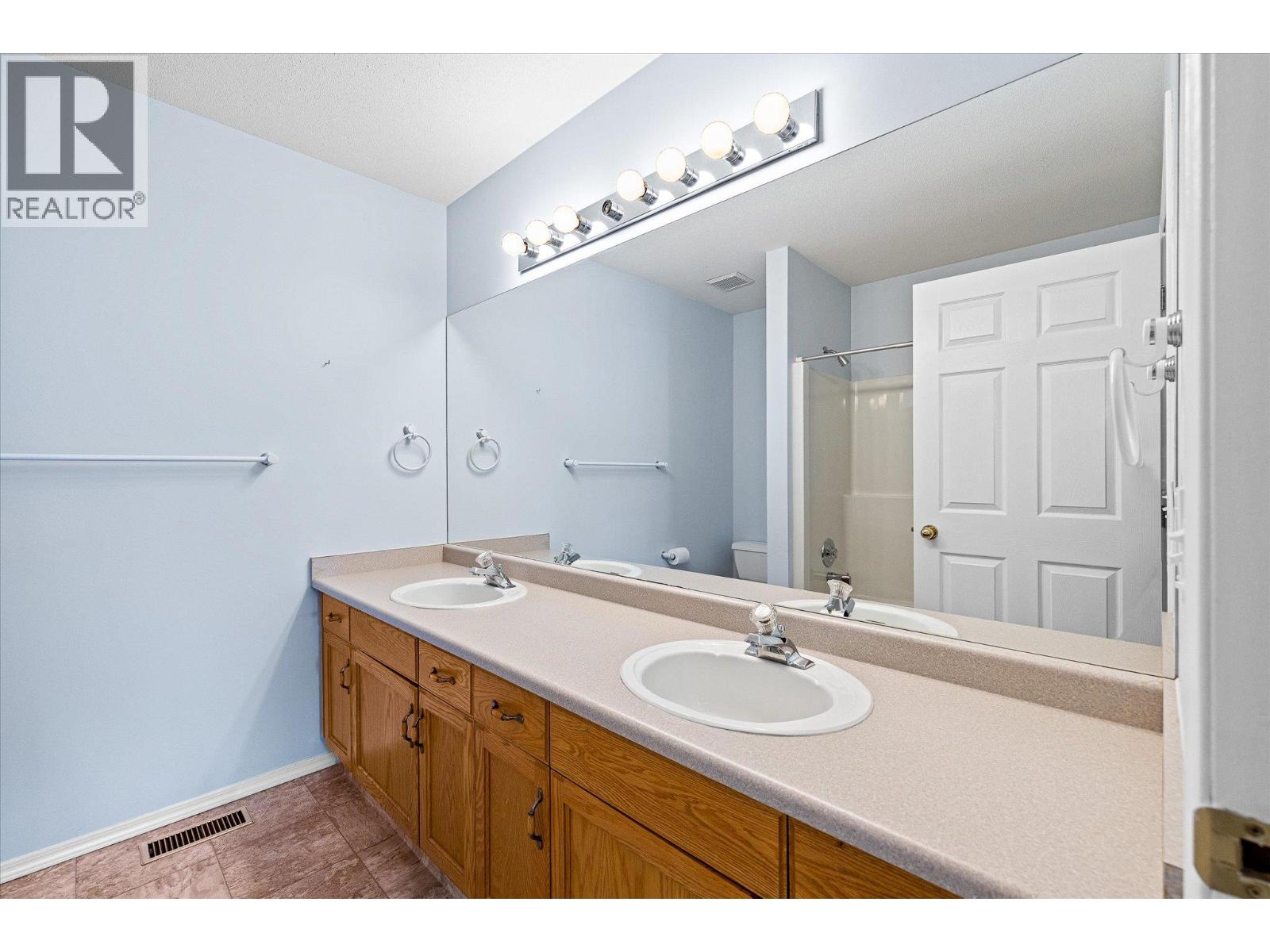 1874 Parkview Crescent Unit# 17, Kelowna, British Columbia  V1X 7G6 - Photo 20 - 10385177
