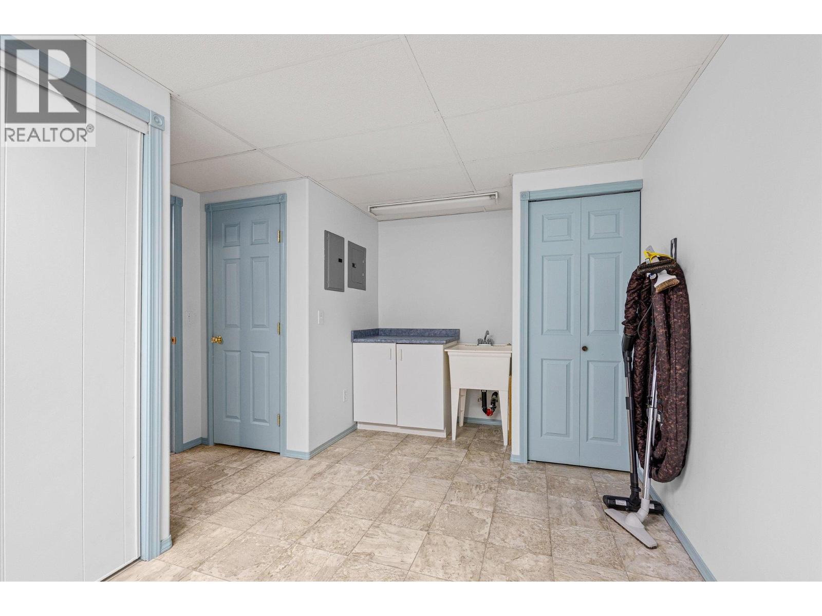 1874 Parkview Crescent Unit# 17, Kelowna, British Columbia  V1X 7G6 - Photo 34 - 10385177