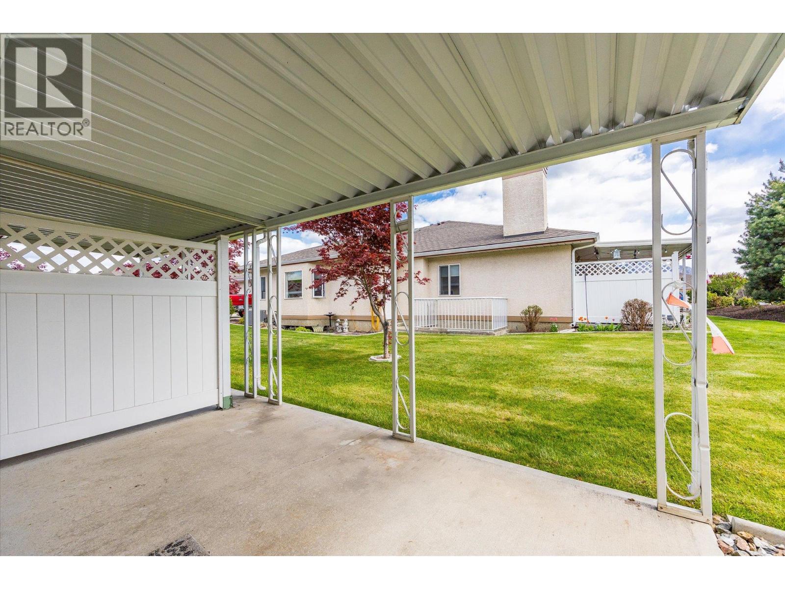 1874 Parkview Crescent Unit# 17, Kelowna, British Columbia  V1X 7G6 - Photo 36 - 10385177