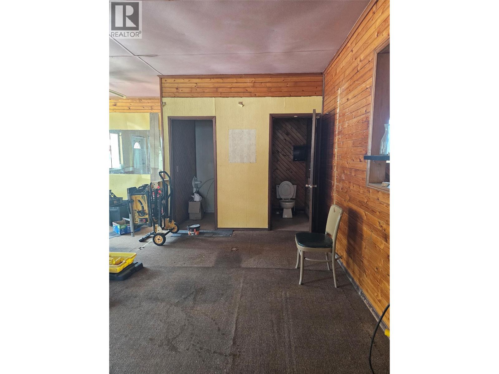 5851 33 Highway, Beaverdell, British Columbia  V0H 1A0 - Photo 5 - 10386722