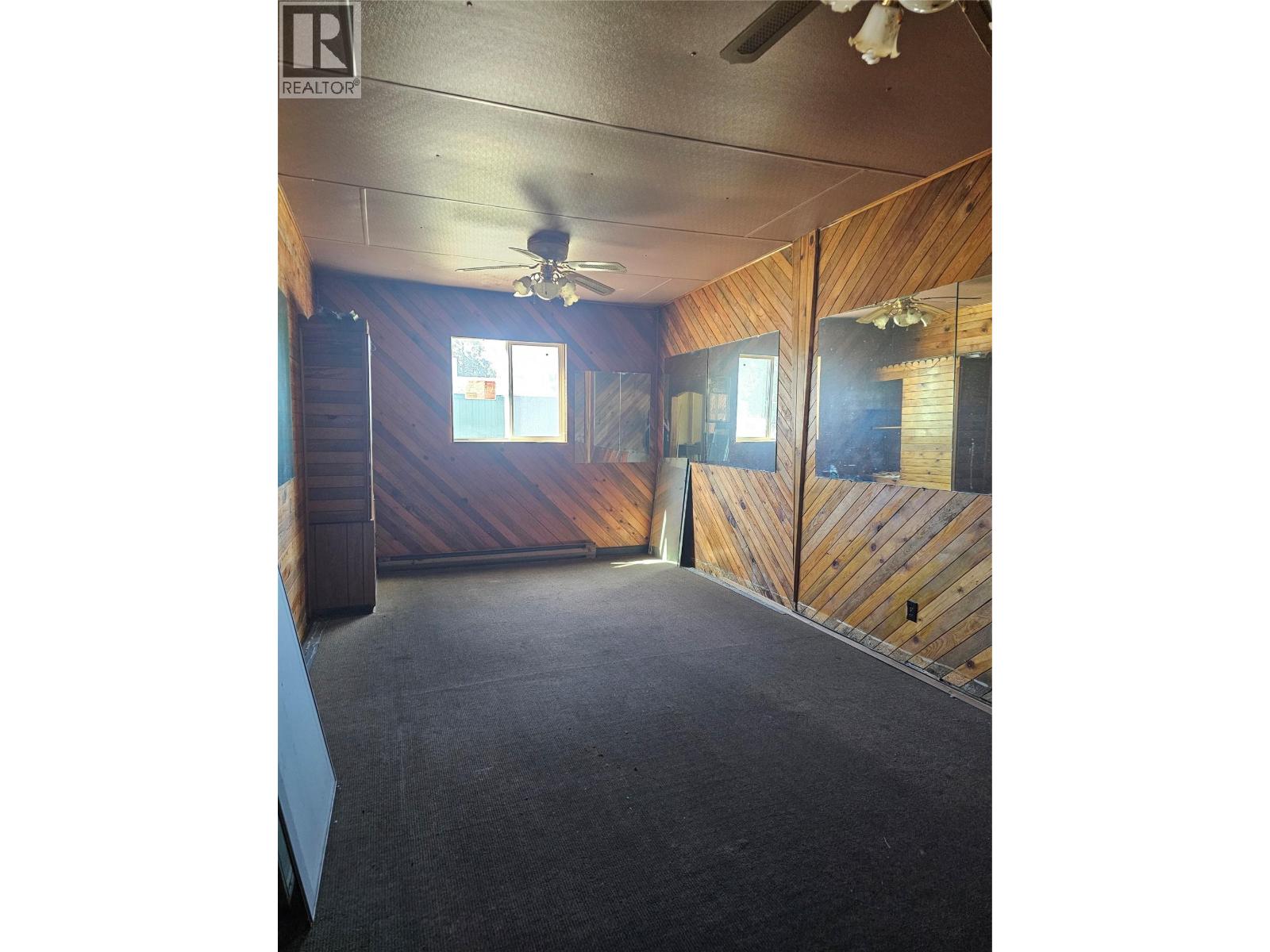 5851 33 Highway, Beaverdell, British Columbia  V0H 1A0 - Photo 6 - 10386722