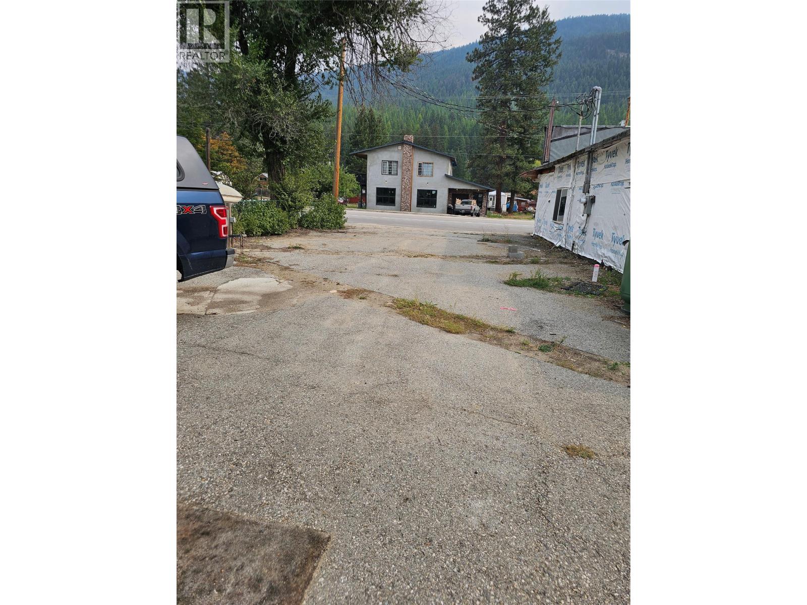 5851 33 Highway, Beaverdell, British Columbia  V0H 1A0 - Photo 28 - 10386713