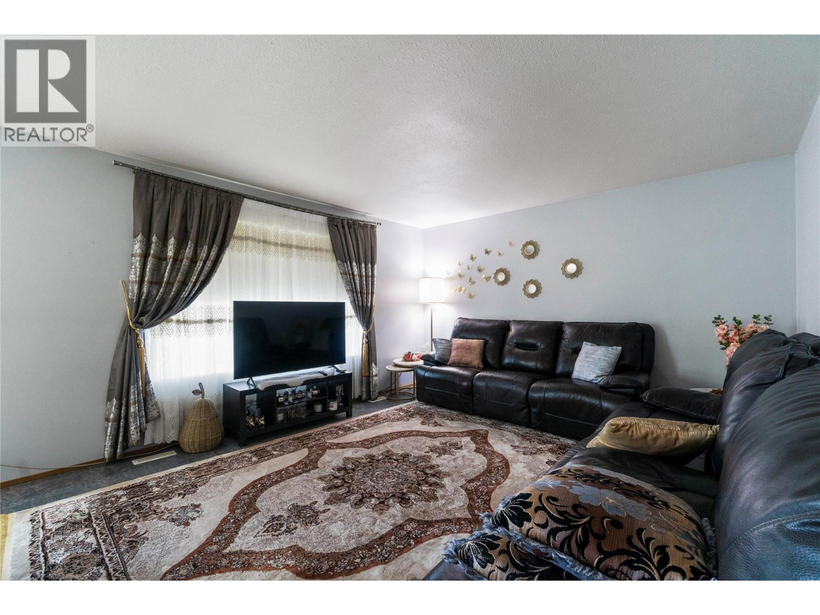 7020 51 Street Ne, Salmon Arm, British Columbia  V0E 1K0 - Photo 14 - 10386699