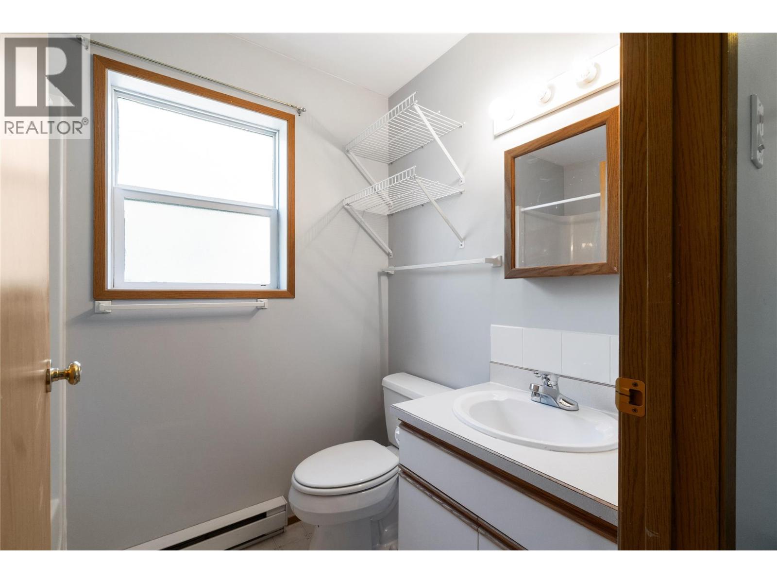 7020 51 Street Ne, Salmon Arm, British Columbia  V0E 1K0 - Photo 37 - 10386699