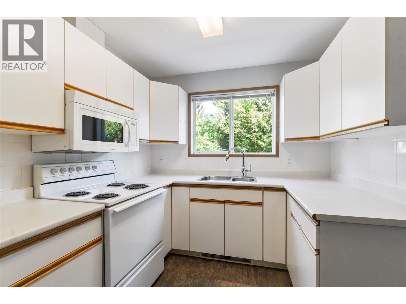 7020 51 Street Ne, Salmon Arm, British Columbia  V0E 1K0 - Photo 41 - 10386699
