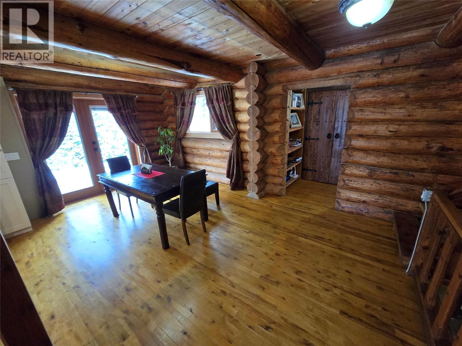 2358 Dunn Lake Road, Clearwater, British Columbia  V0E 1N0 - Photo 16 - 10386693