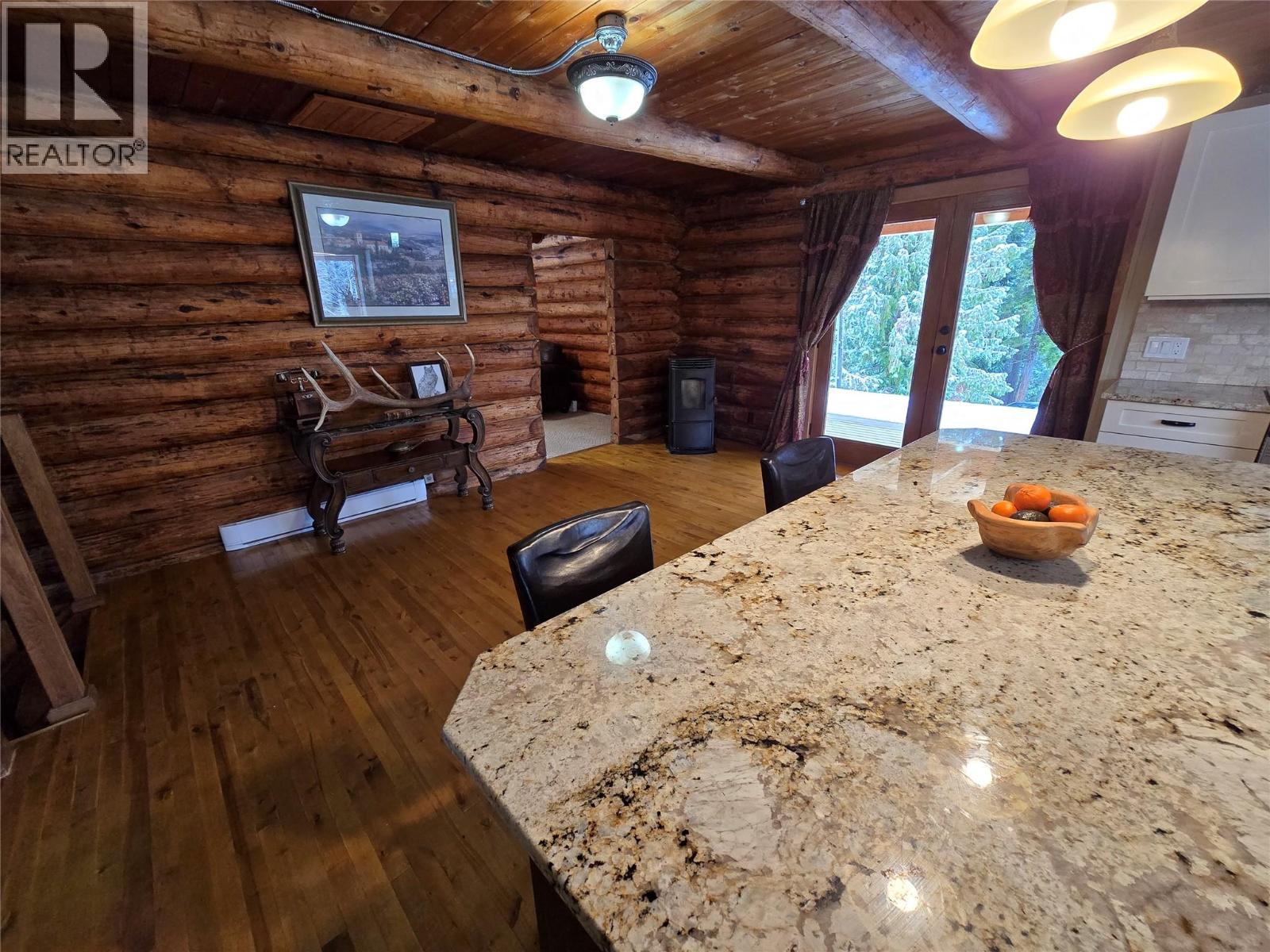 2358 Dunn Lake Road, Clearwater, British Columbia  V0E 1N0 - Photo 19 - 10386693