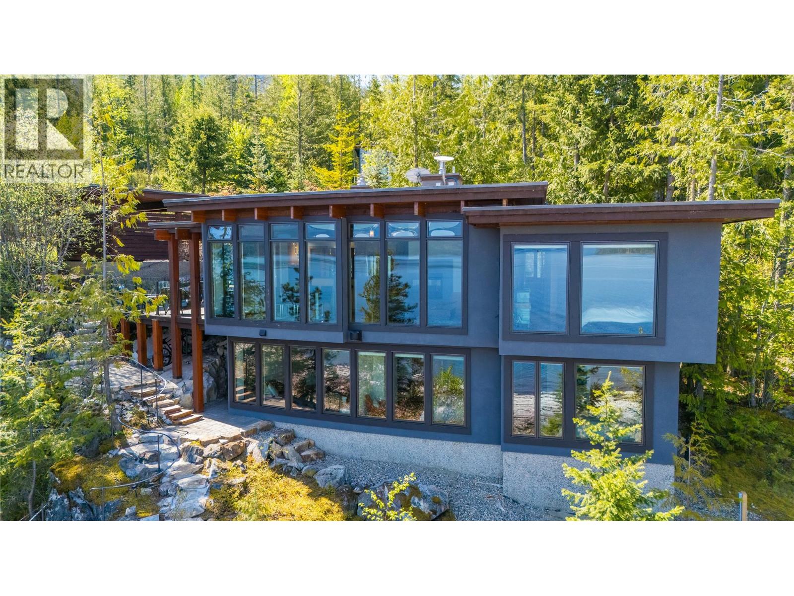 285 Kootenay Lake Road, Procter, British Columbia  V1L 0B6 - Photo 3 - 10386269