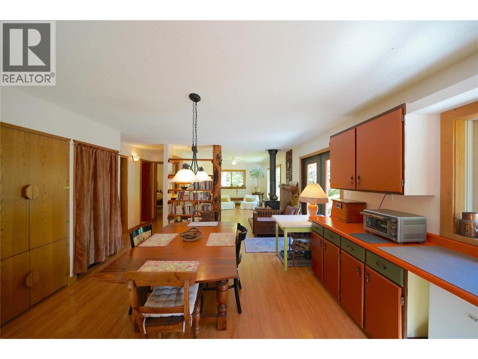 281 Iwanik Road, Procter, British Columbia  V1L 0B5 - Photo 20 - 10385671