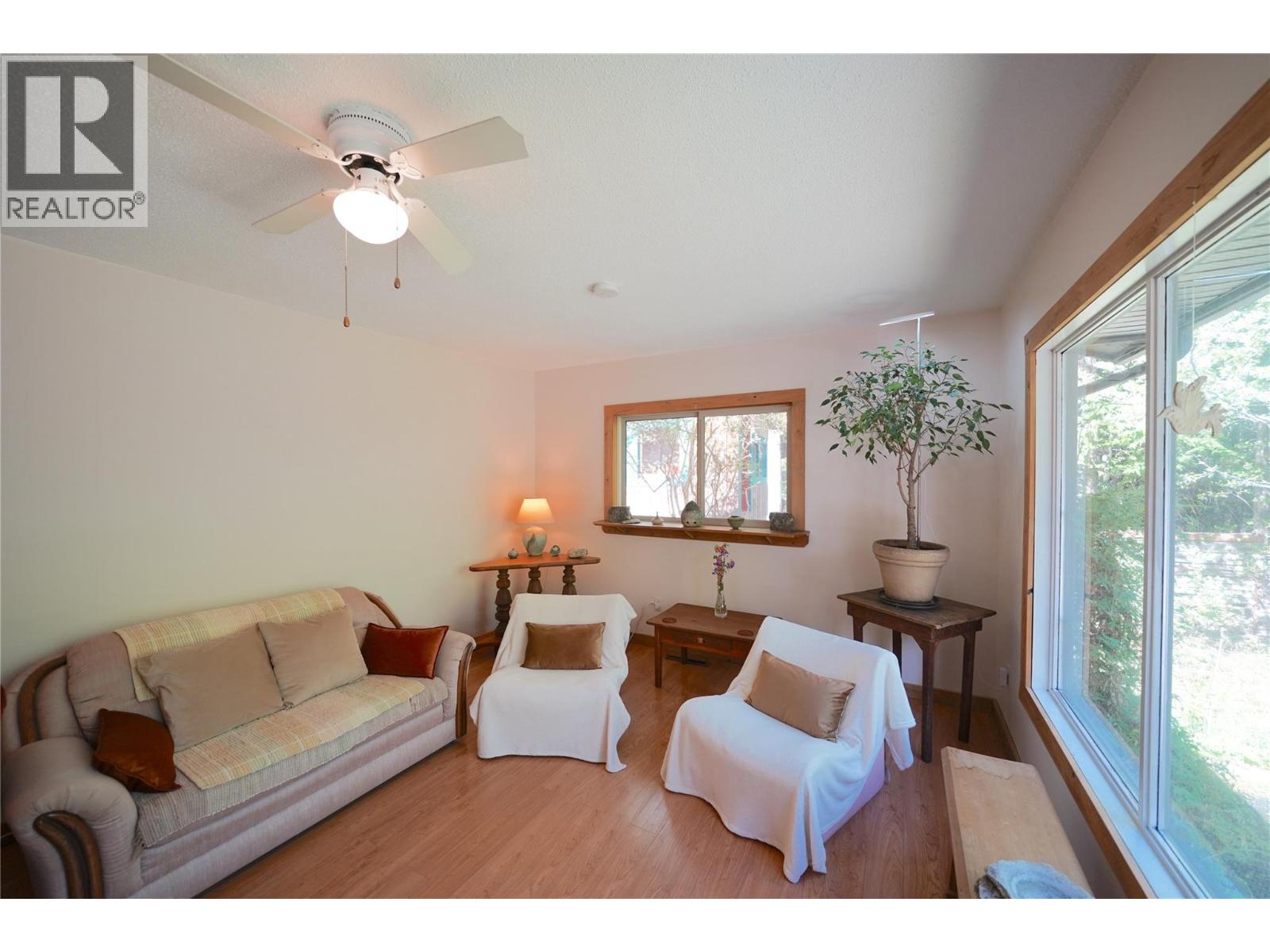 281 Iwanik Road, Procter, British Columbia  V1L 0B5 - Photo 25 - 10385671