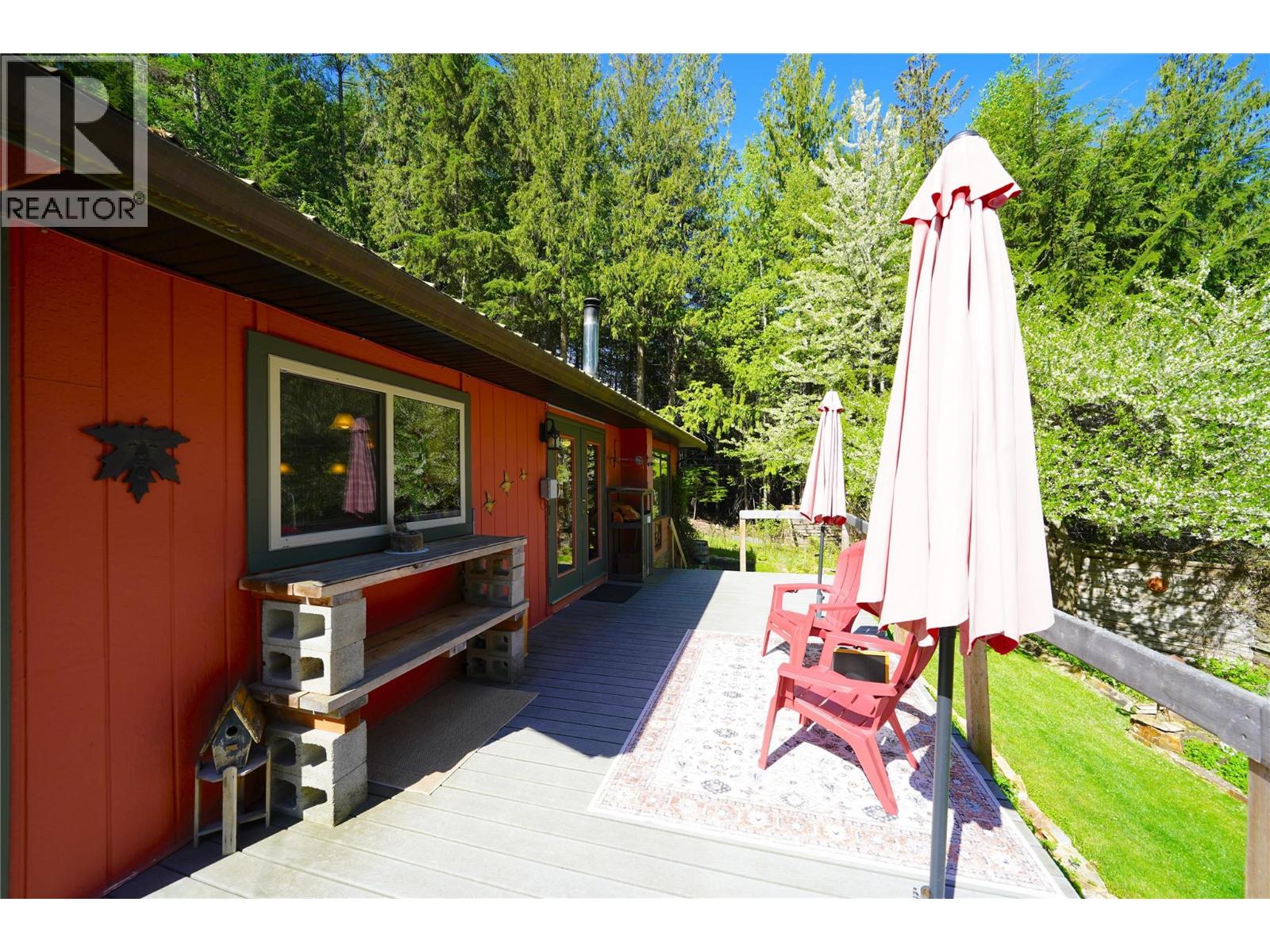 281 Iwanik Road, Procter, British Columbia  V1L 0B5 - Photo 41 - 10385671
