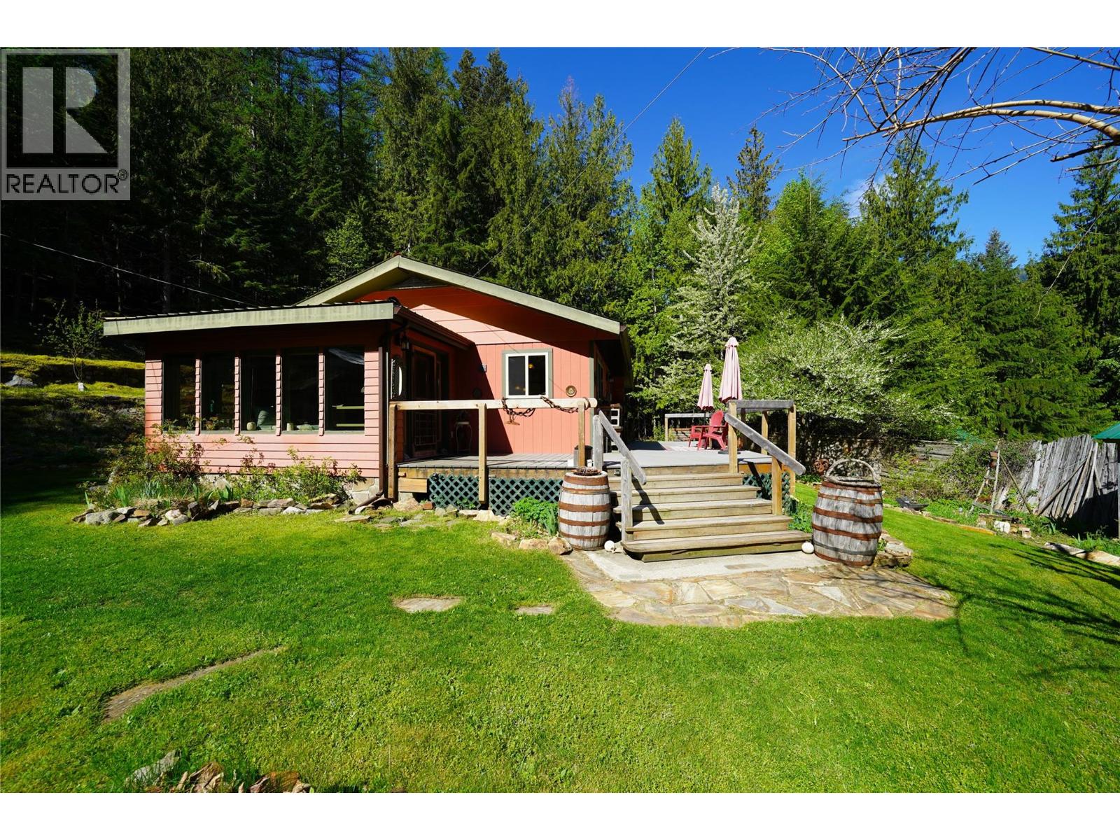 281 Iwanik Road, Procter, British Columbia  V1L 0B5 - Photo 62 - 10385671