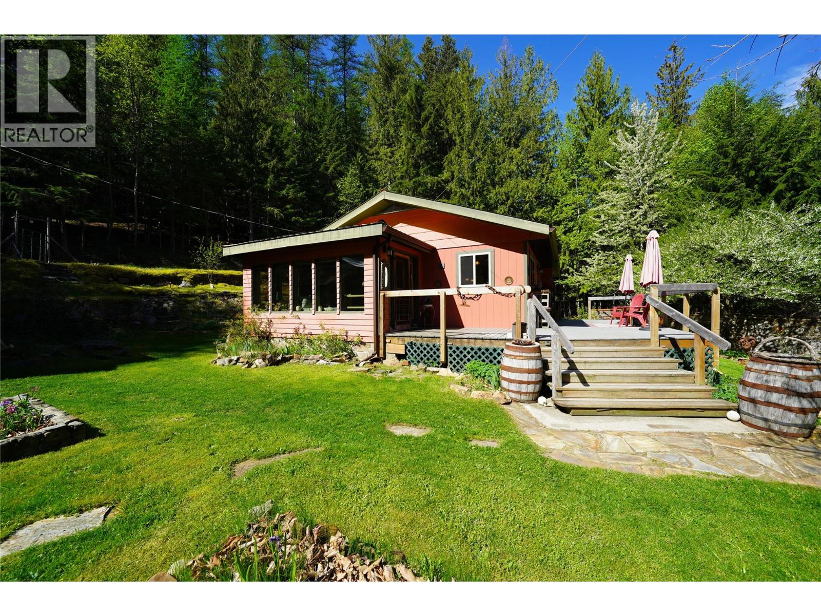 281 Iwanik Road, Procter, British Columbia  V1L 0B5 - Photo 63 - 10385671
