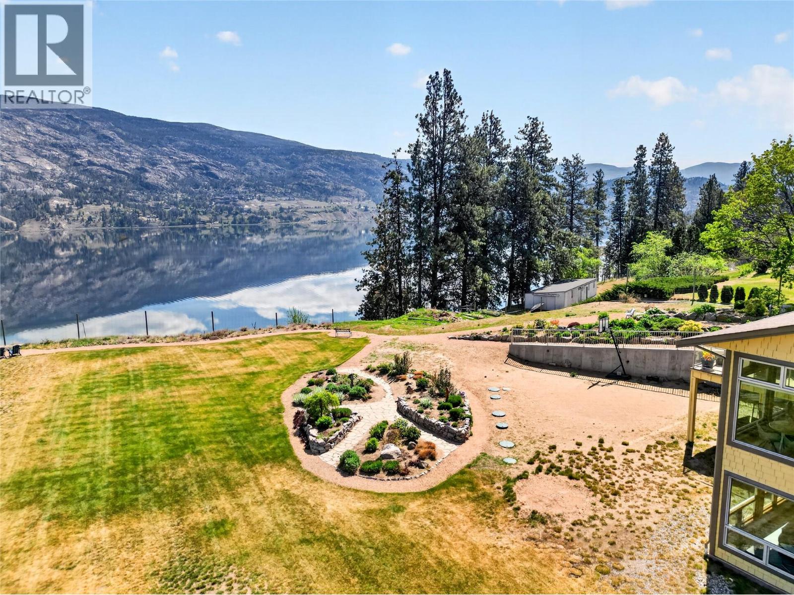 660 Pineview Drive, Kaleden, British Columbia  V0H 1K0 - Photo 46 - 10386709
