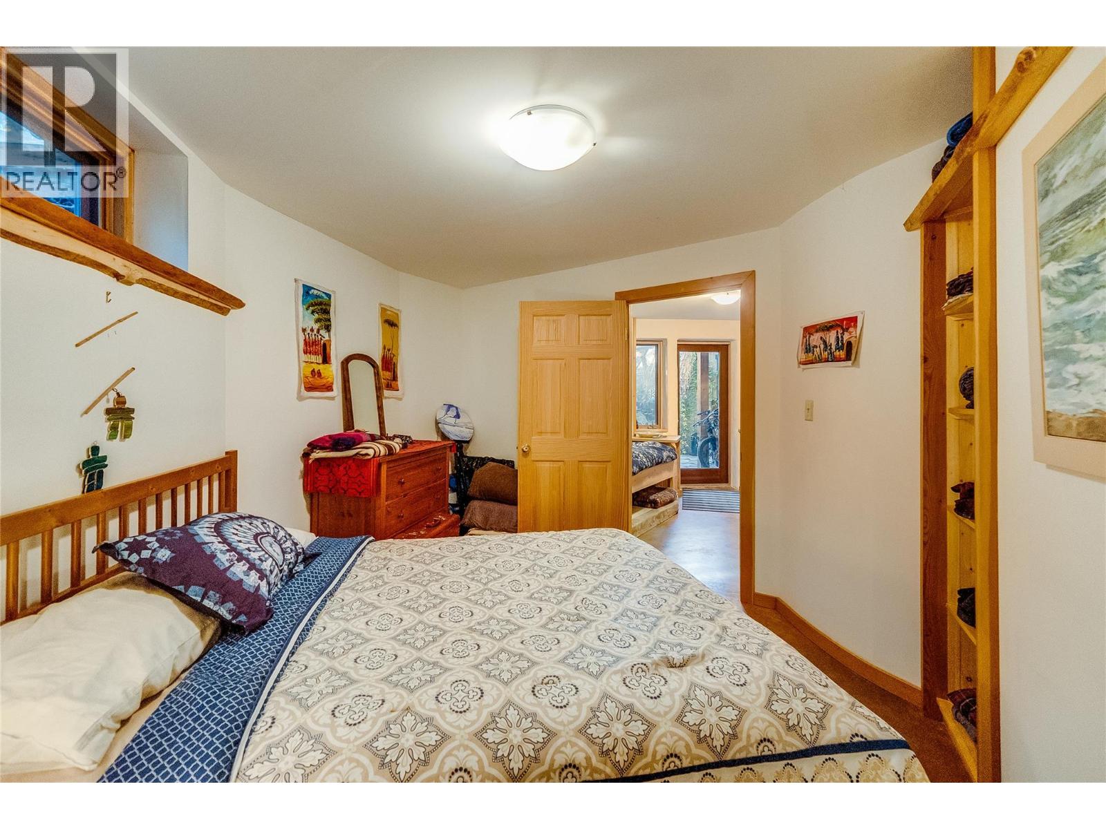 2129 Svoboda Road, Nelson, British Columbia  V1L 3V3 - Photo 47 - 10386644