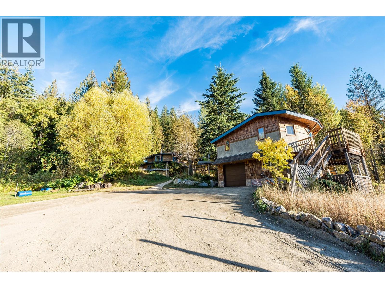 2129 Svoboda Road, Nelson, British Columbia  V1L 3V3 - Photo 5 - 10386644