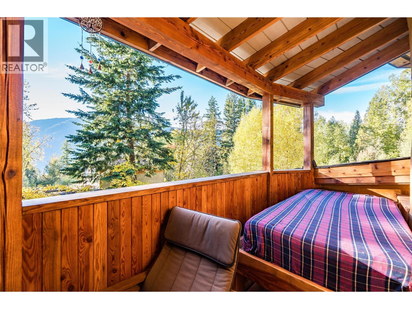 2129 Svoboda Road, Nelson, British Columbia  V1L 3V3 - Photo 62 - 10386644