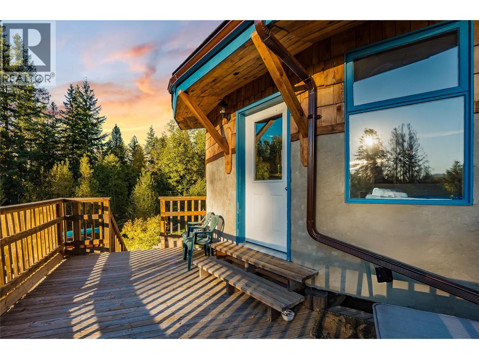 2129 Svoboda Road, Nelson, British Columbia  V1L 3V3 - Photo 77 - 10386644