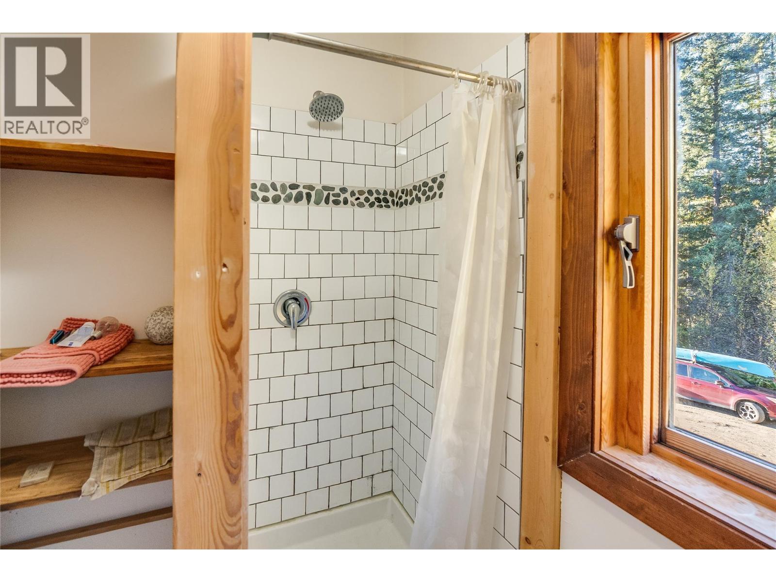 2129 Svoboda Road, Nelson, British Columbia  V1L 3V3 - Photo 90 - 10386644