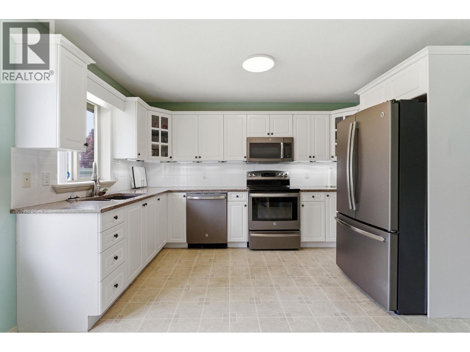 2559 Quail Lane, Kelowna, British Columbia  V1V 1Z9 - Photo 10 - 10386515