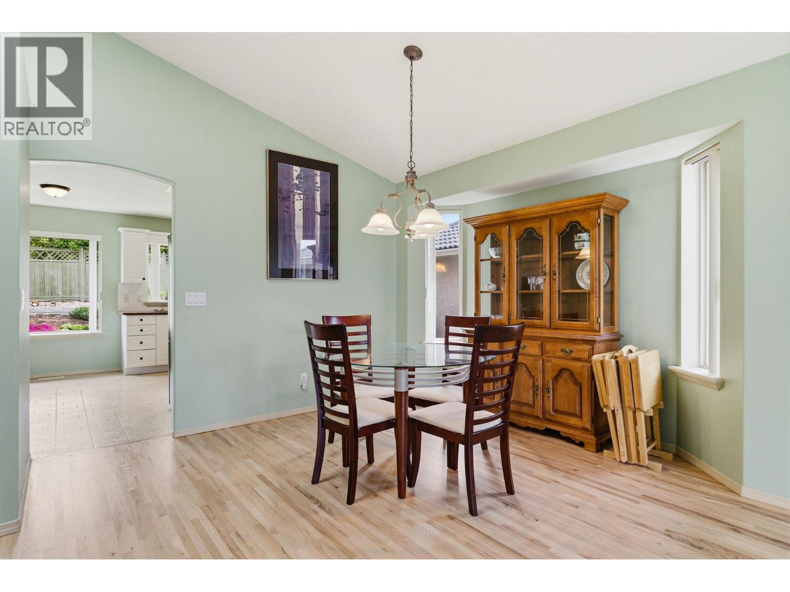 2559 Quail Lane, Kelowna, British Columbia  V1V 1Z9 - Photo 9 - 10386515