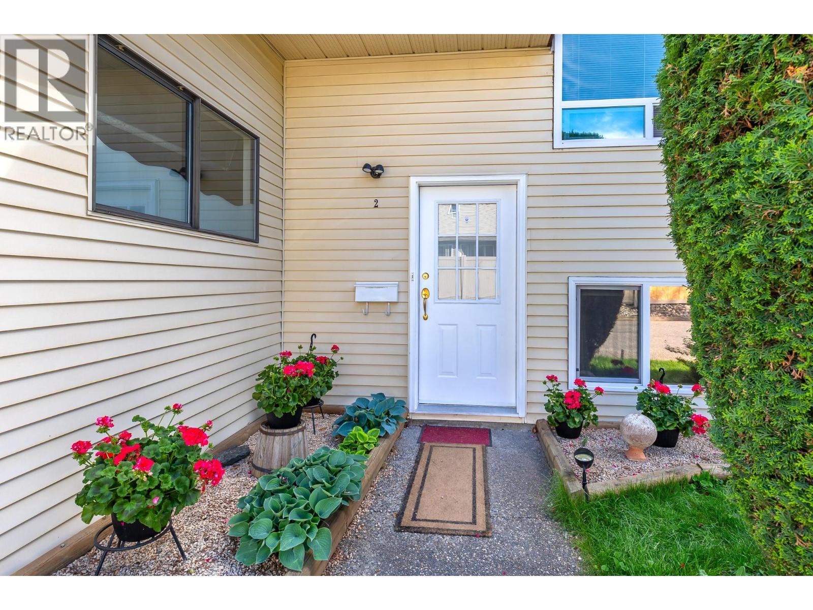 4405 20 Street Unit# 2, Vernon, British Columbia  V1T 9K2 - Photo 4 - 10386455