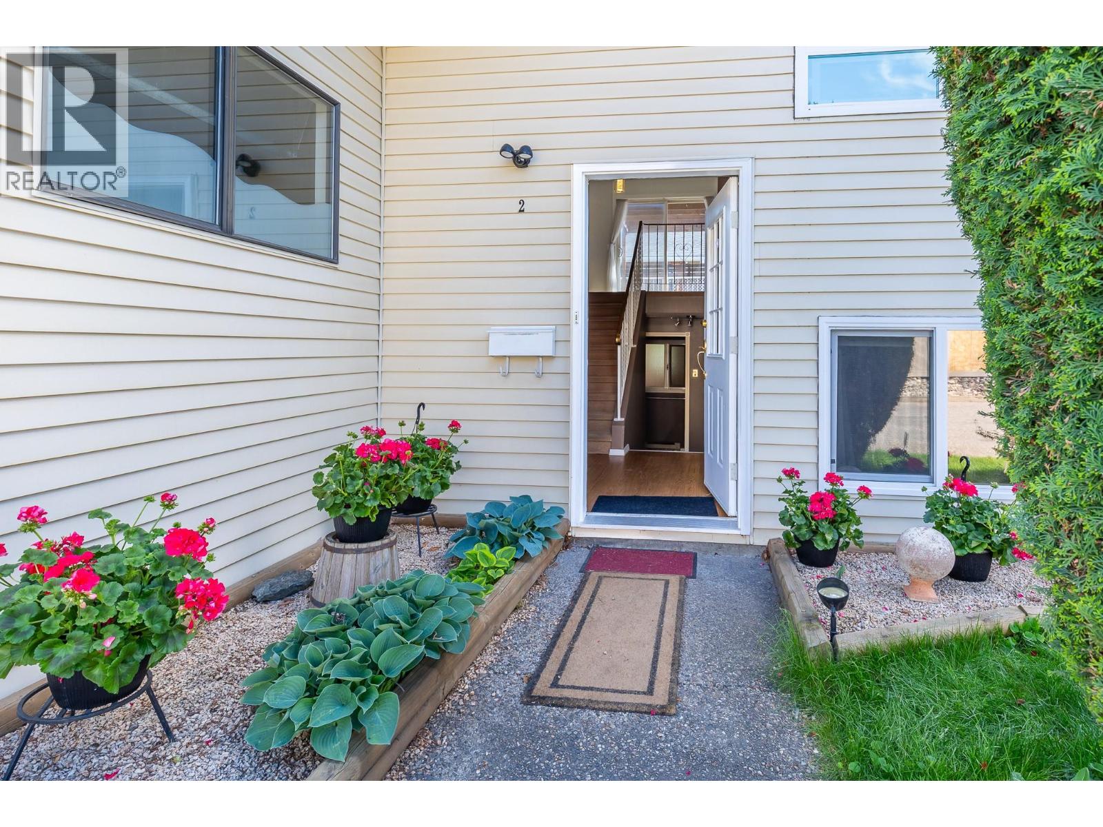 4405 20 Street Unit# 2, Vernon, British Columbia  V1T 9K2 - Photo 5 - 10386455