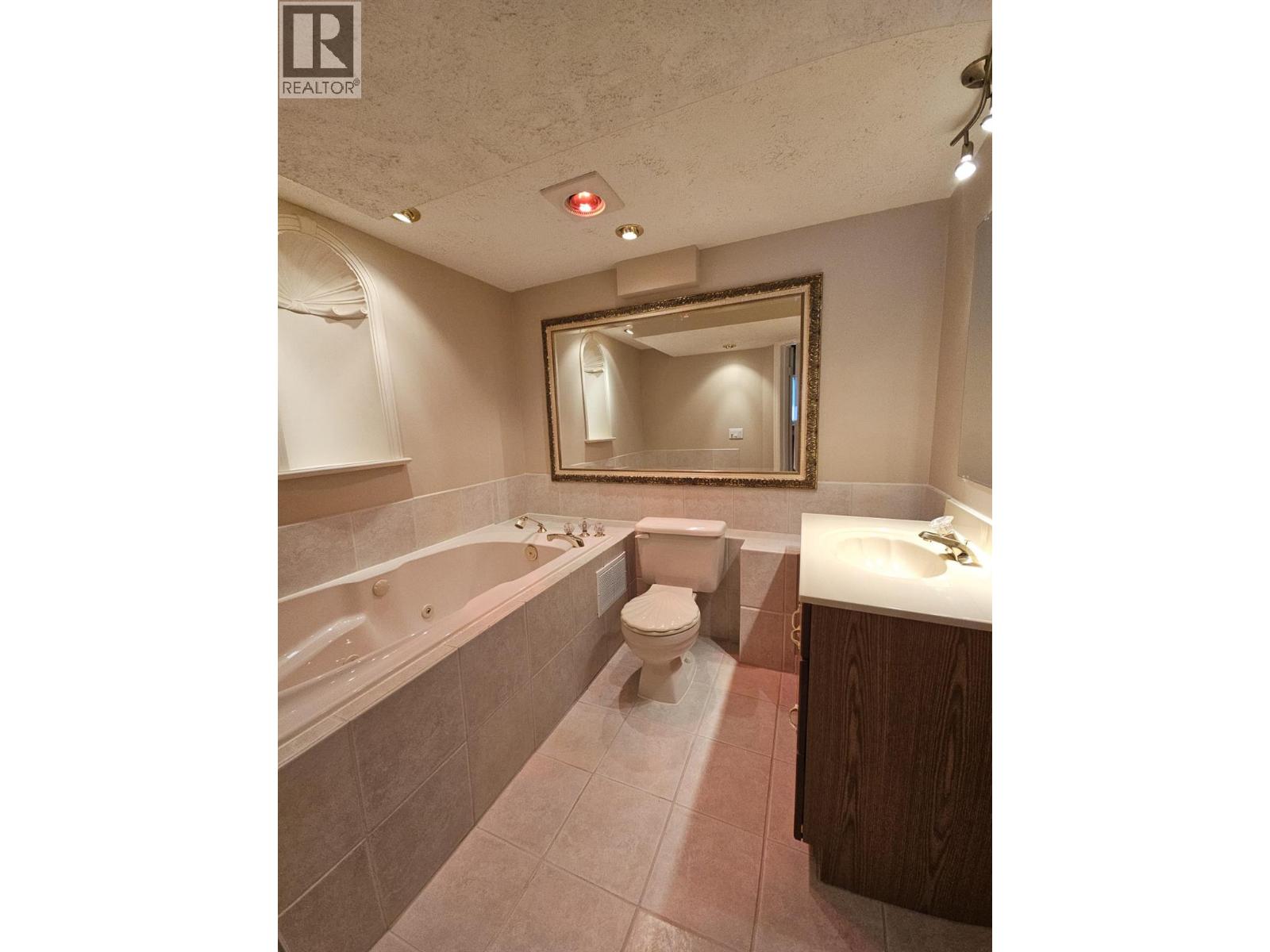 143 Kiskatinaw Crescent, Tumbler Ridge, British Columbia  V0C 2W0 - Photo 37 - 10385297