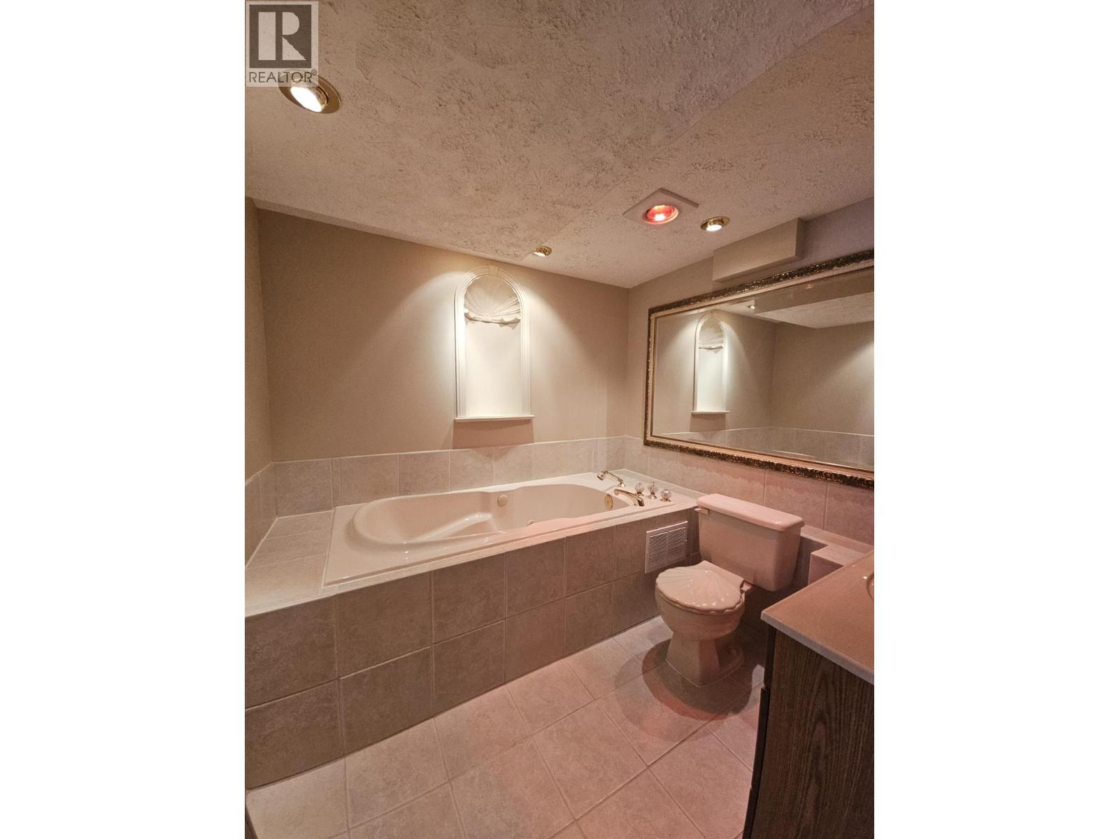 143 Kiskatinaw Crescent, Tumbler Ridge, British Columbia  V0C 2W0 - Photo 38 - 10385297