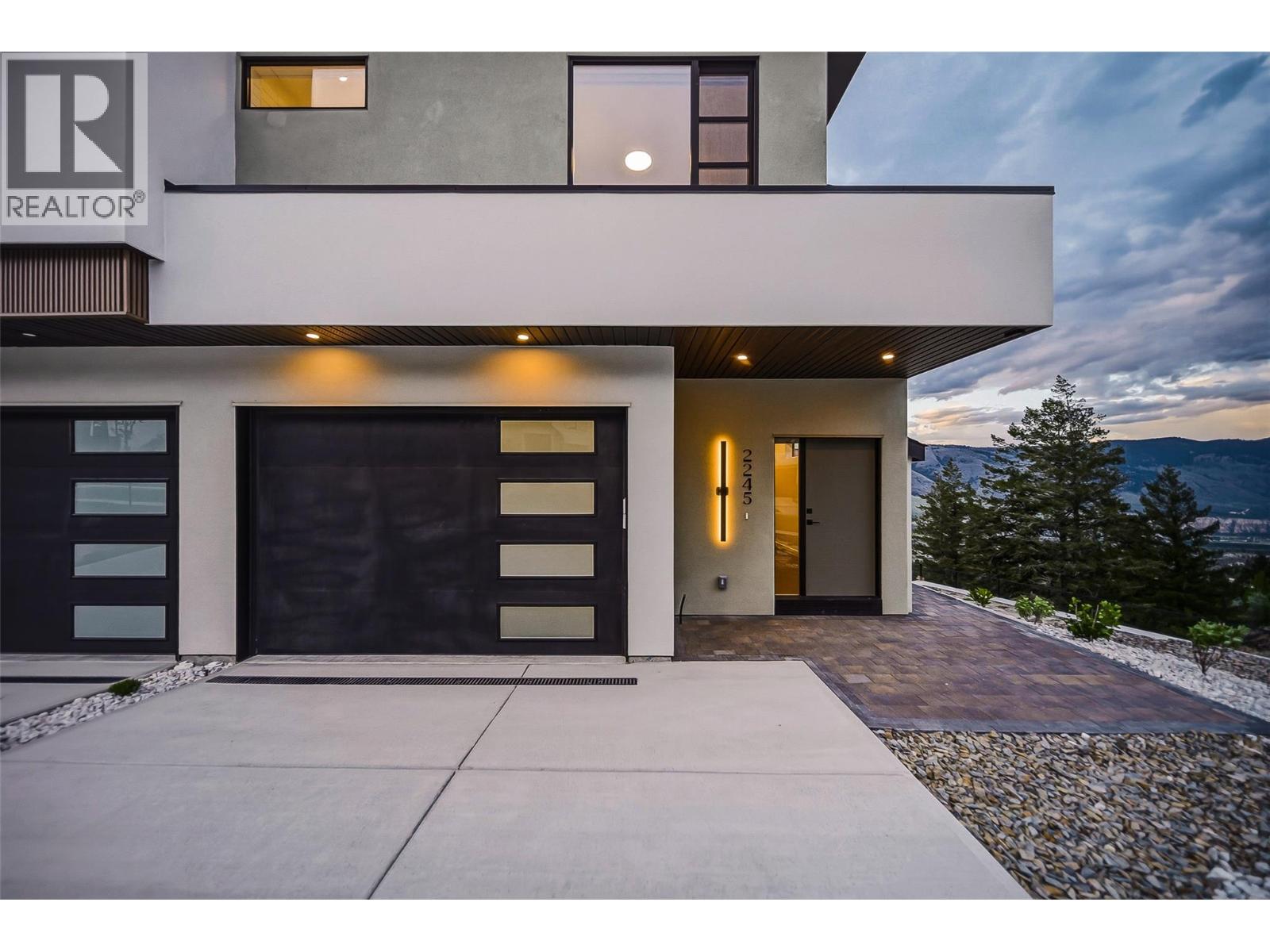 2245 Coldwater Drive, Kamloops, British Columbia  V2E 0E6 - Photo 12 - 10378419
