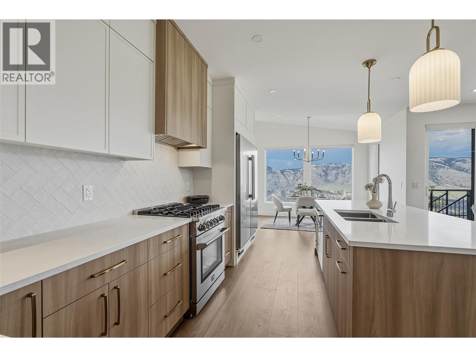 2245 Coldwater Drive, Kamloops, British Columbia  V2E 0E6 - Photo 32 - 10378419