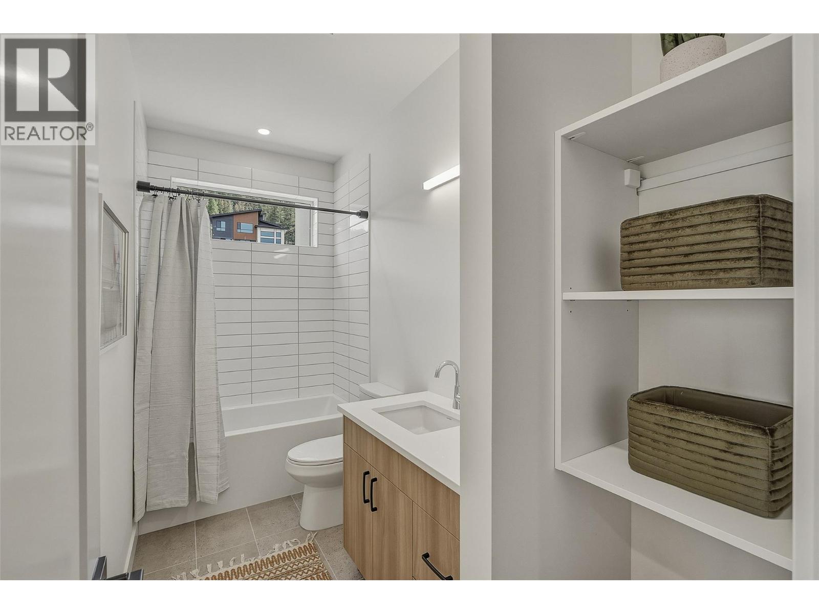 2245 Coldwater Drive, Kamloops, British Columbia  V2E 0E6 - Photo 35 - 10378419