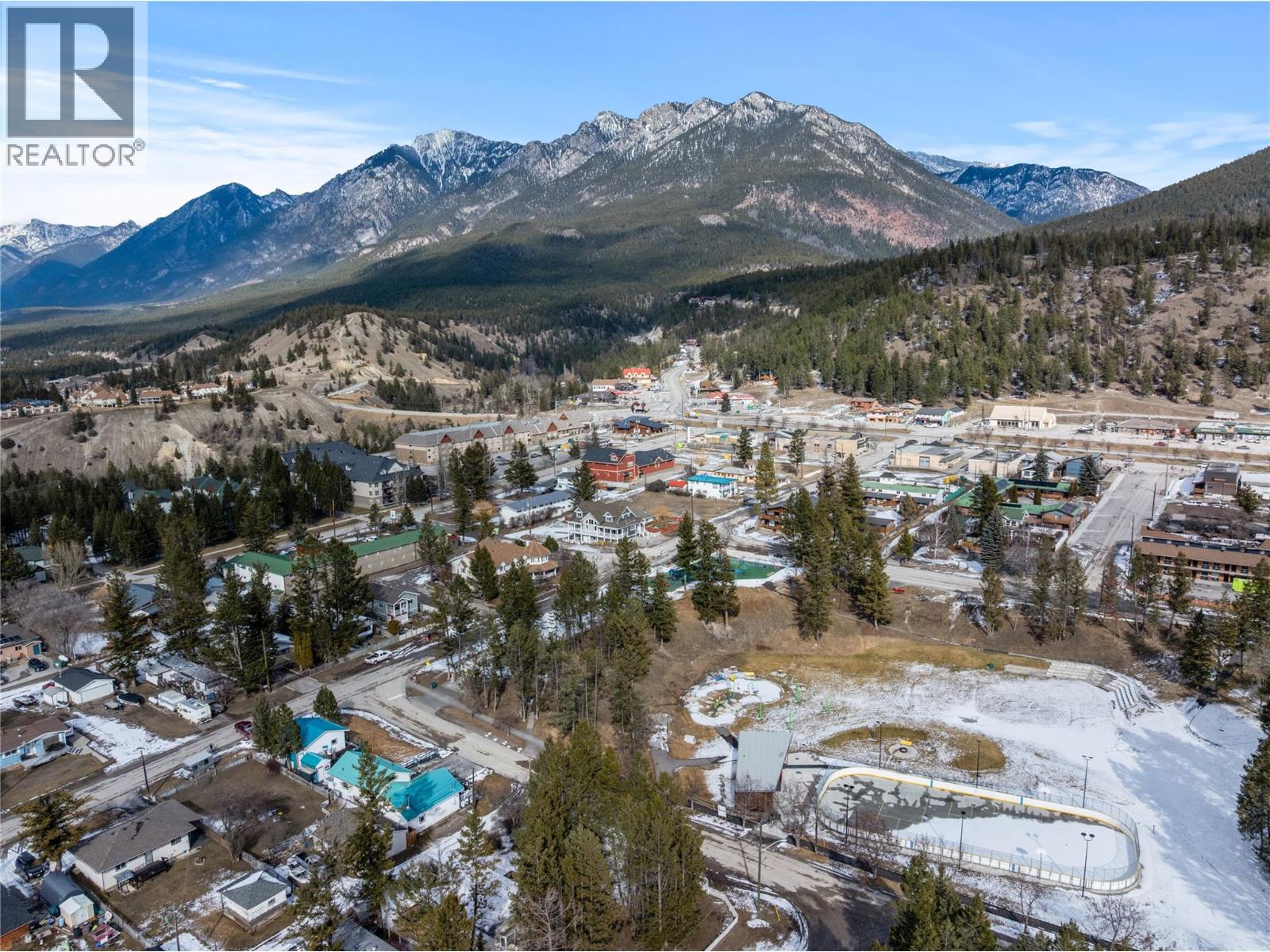 7527 Park Drive West, Radium Hot Springs, British Columbia  V0A 1M0 - Photo 11 - 10386744