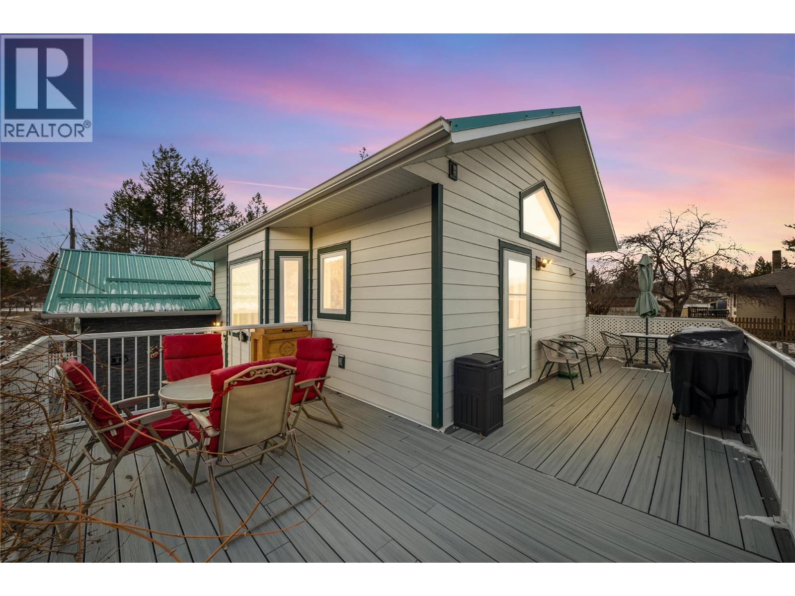 7527 Park Drive West, Radium Hot Springs, British Columbia  V0A 1M0 - Photo 44 - 10386744