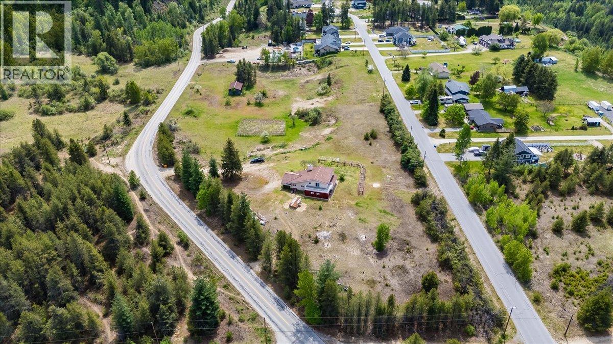 786 Prairie Road, Castlegar, British Columbia  V1N 4K6 - Photo 2 - 10386343