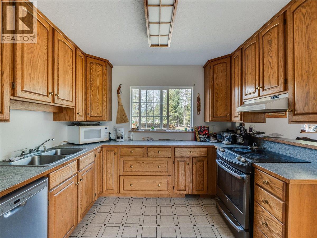 786 Prairie Road, Castlegar, British Columbia  V1N 4K6 - Photo 20 - 10386343