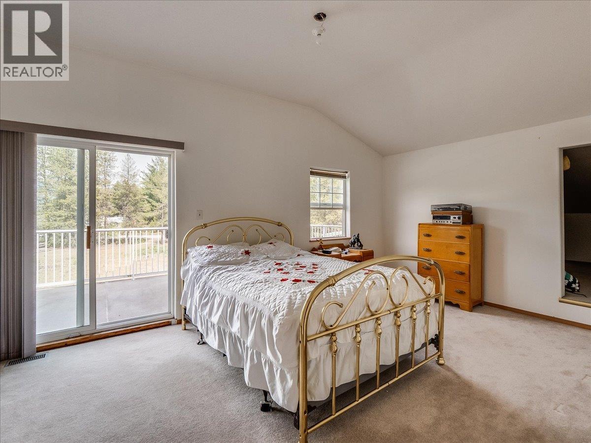 786 Prairie Road, Castlegar, British Columbia  V1N 4K6 - Photo 32 - 10386343