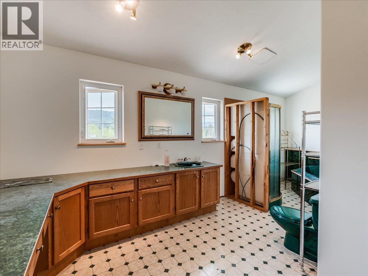 786 Prairie Road, Castlegar, British Columbia  V1N 4K6 - Photo 36 - 10386343